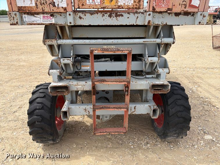 image for item EW4772 2003 Skyjack SJ7127 scissor lift