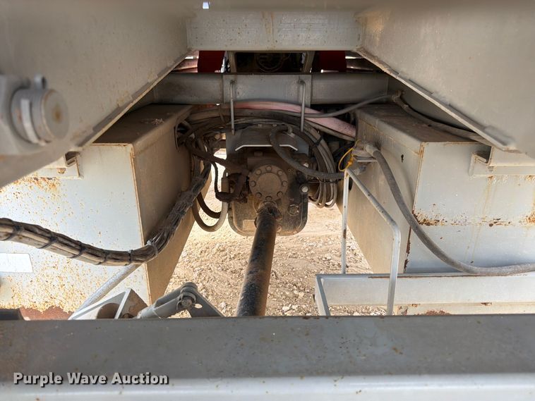 image for item EW4772 2003 Skyjack SJ7127 scissor lift