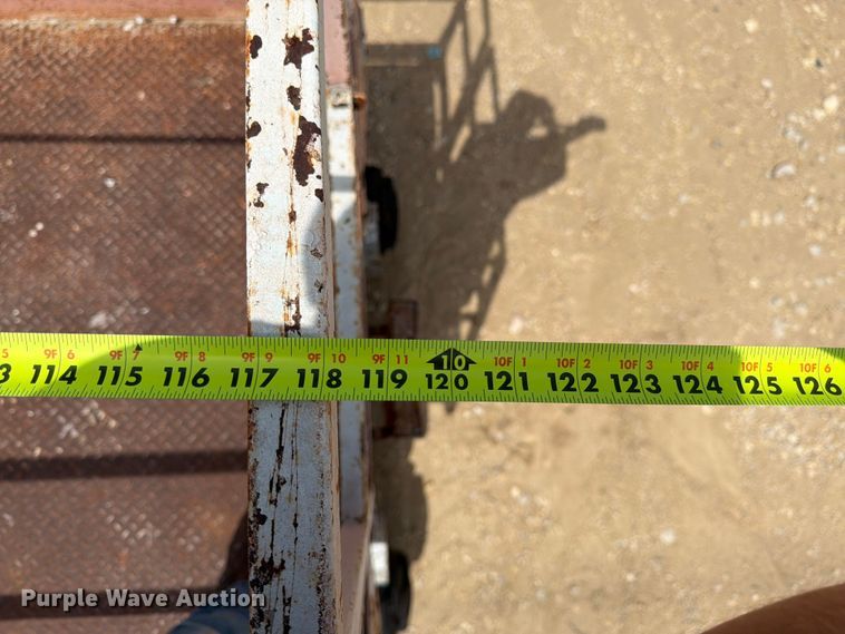 image for item EW4772 2003 Skyjack SJ7127 scissor lift