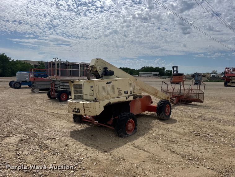 image for item EW4773 1999 JLG 40H boom lift