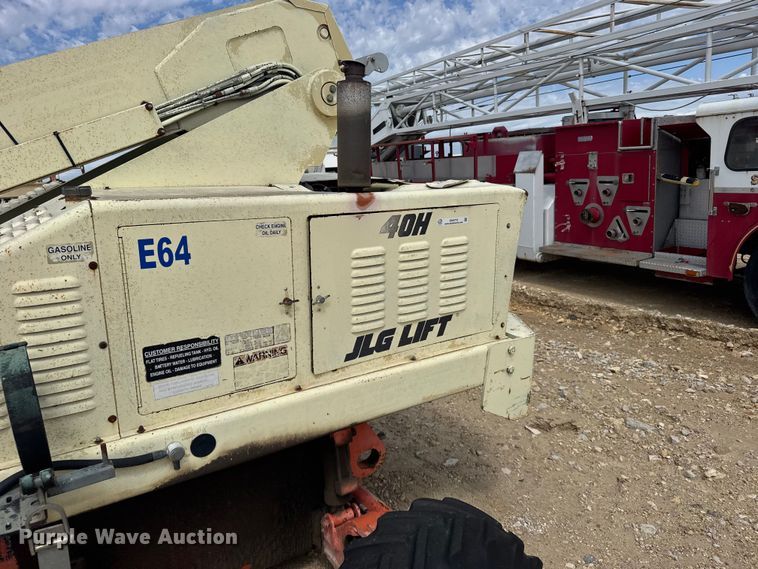 image for item EW4773 1999 JLG 40H boom lift