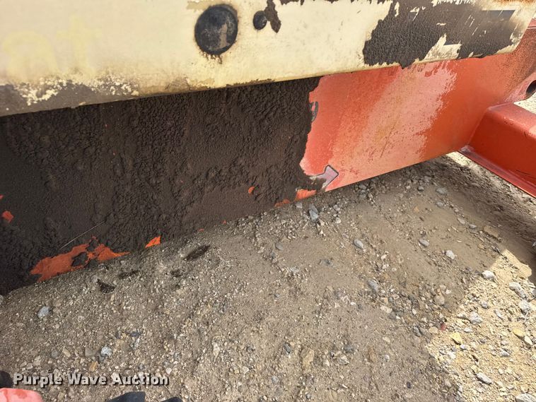image for item EW4773 1999 JLG 40H boom lift
