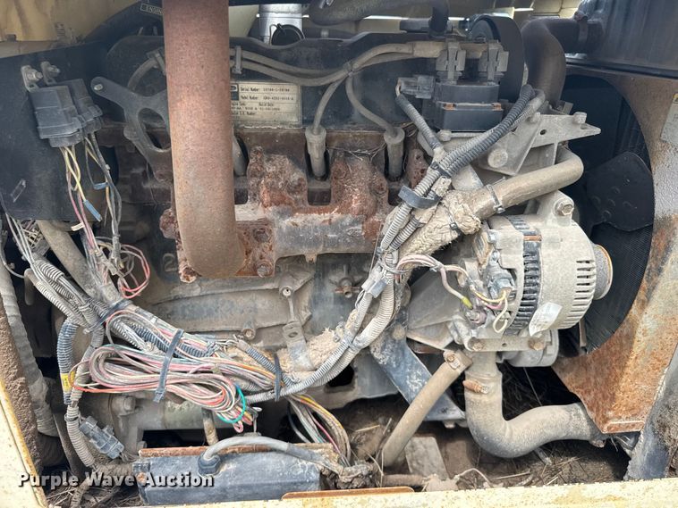image for item EW4773 1999 JLG 40H boom lift