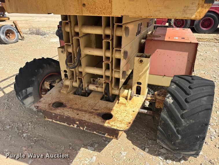 image for item EW4774 JLG 33RTS scissor lift