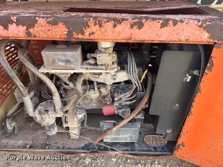 image for item EW4774 JLG 33RTS scissor lift