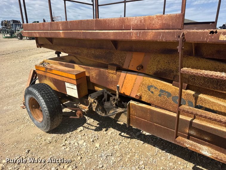 image for item EW4775 Grove SM31 RT scissor lift