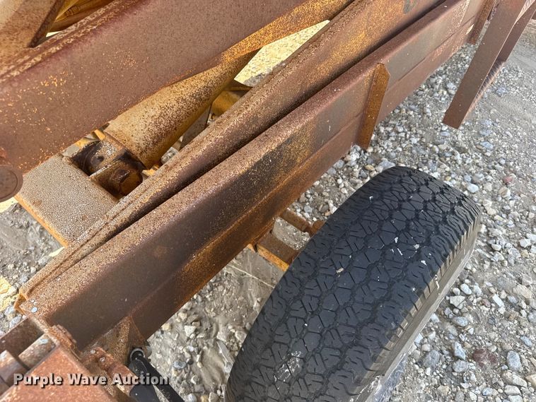 image for item EW4775 Grove SM31 RT scissor lift