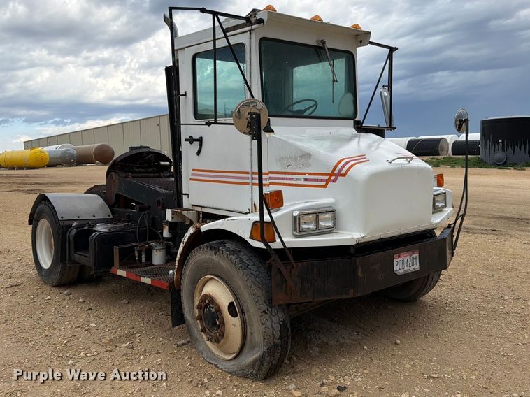image for item EW4777 Yard truck