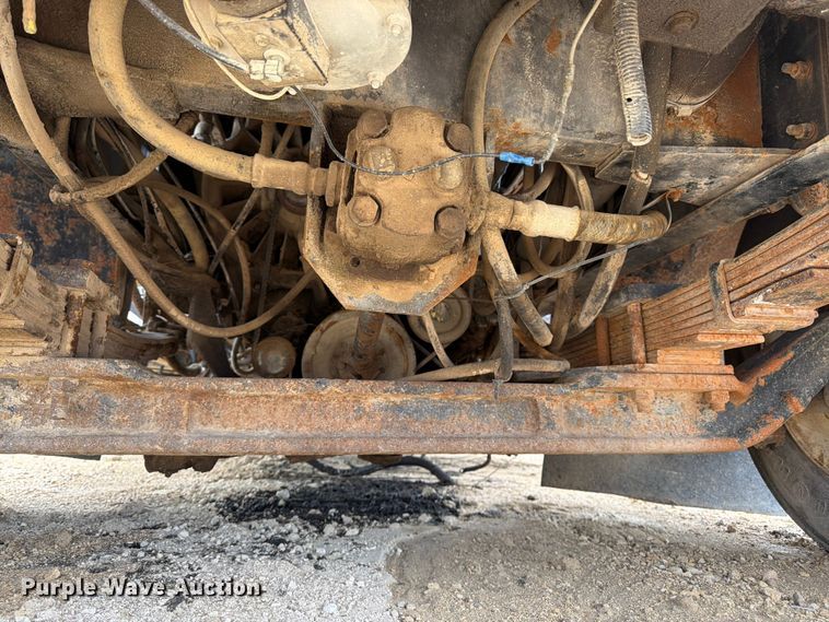image for item EW4777 Yard truck