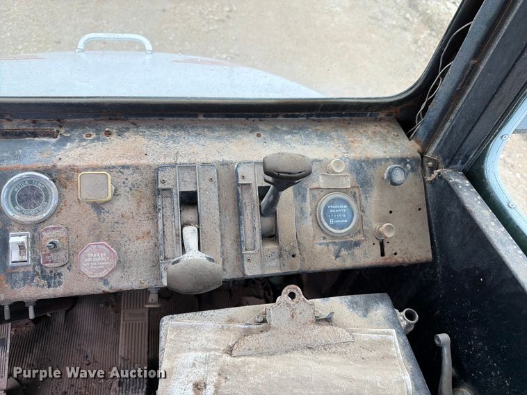 image for item EW4777 Yard truck