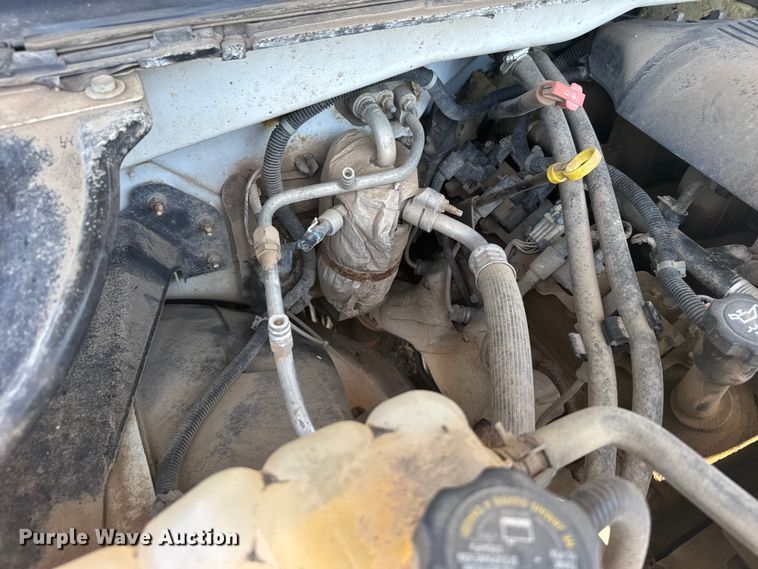 image for item EW4781 2003 Chevrolet Silverado Ext. Cab pickup truck