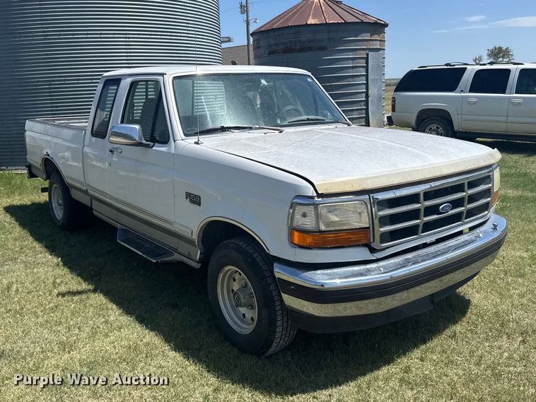 image for item EW4782 1995 Ford F150 Ext. Cab pickup truck