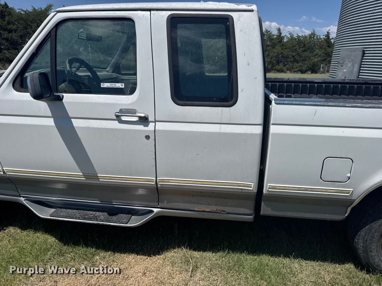 image for item EW4782 1995 Ford F150 Ext. Cab pickup truck