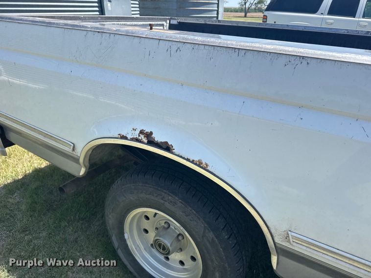 image for item EW4782 1995 Ford F150 Ext. Cab pickup truck