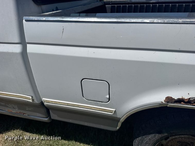 image for item EW4782 1995 Ford F150 Ext. Cab pickup truck