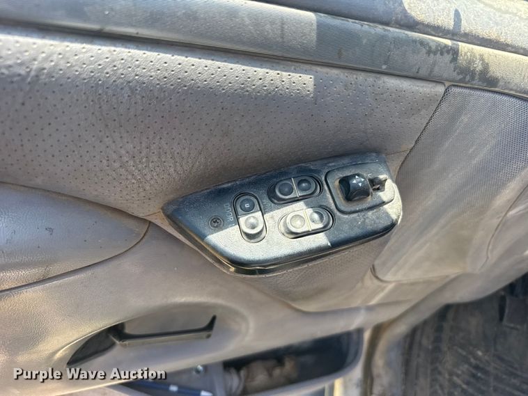 image for item EW4782 1995 Ford F150 Ext. Cab pickup truck