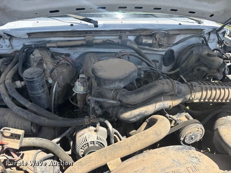 image for item EW4782 1995 Ford F150 Ext. Cab pickup truck