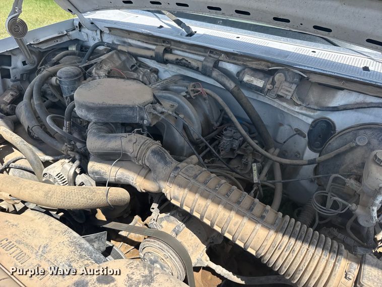 image for item EW4782 1995 Ford F150 Ext. Cab pickup truck
