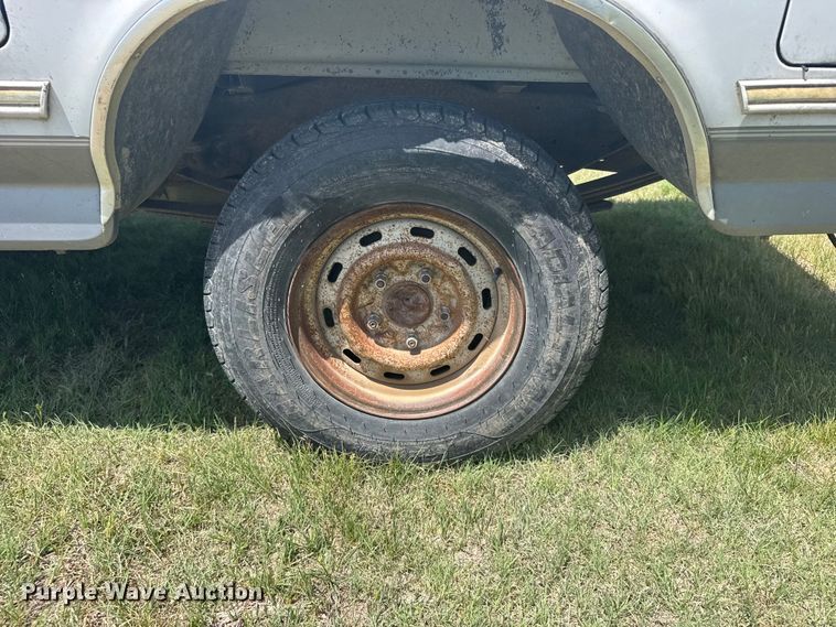 image for item EW4782 1995 Ford F150 Ext. Cab pickup truck