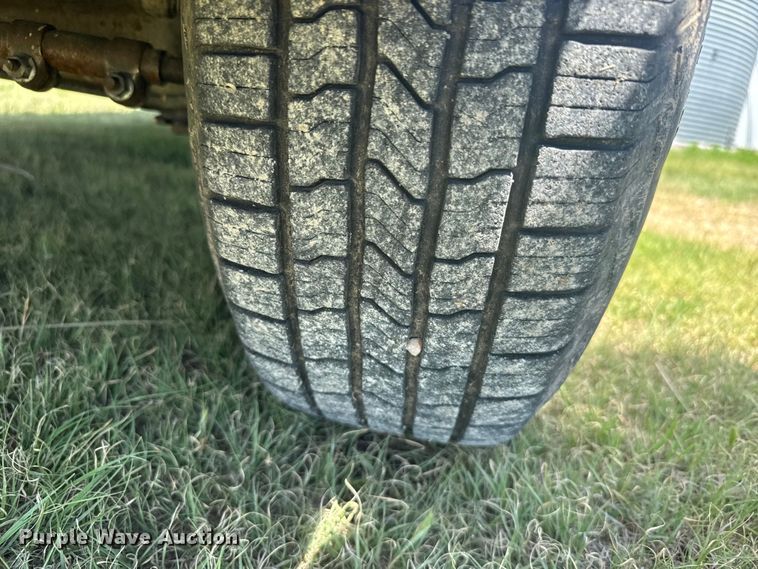 image for item EW4782 1995 Ford F150 Ext. Cab pickup truck