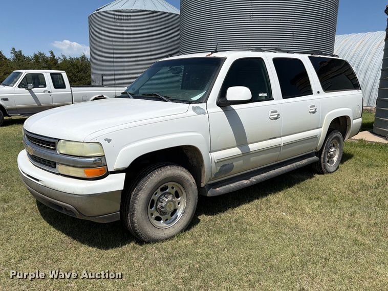 2004 Chevrolet Suburban SUV
