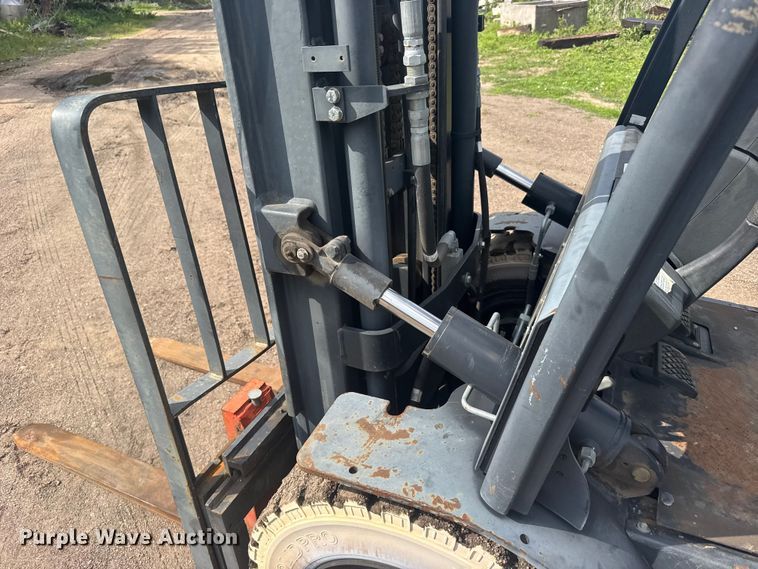 image for item EW4786 Doosan G25-P forklift
