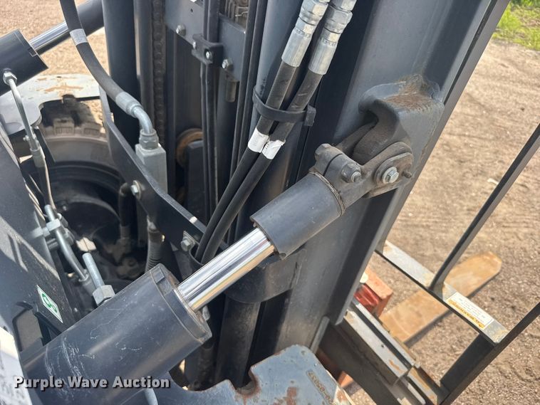 image for item EW4786 Doosan G25-P forklift