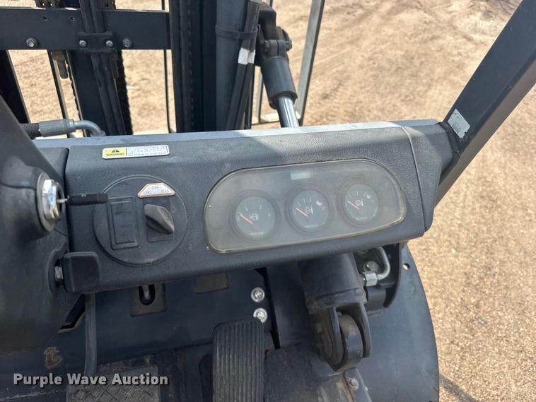 image for item EW4786 Doosan G25-P forklift