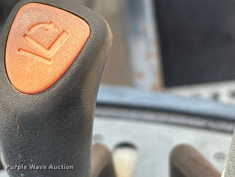 image for item EW4786 Doosan G25-P forklift