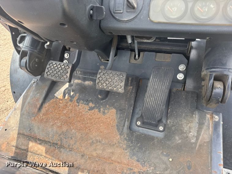 image for item EW4786 Doosan G25-P forklift
