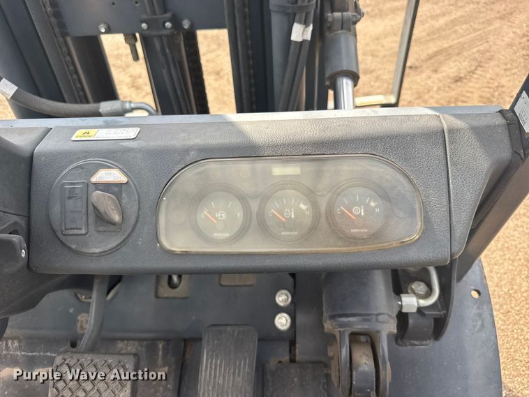 image for item EW4786 Doosan G25-P forklift