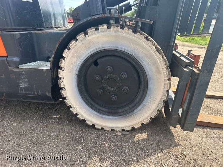 image for item EW4786 Doosan G25-P forklift