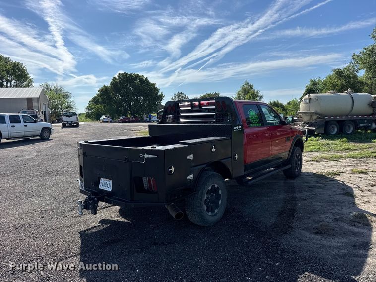 image for item EW4802 2018 RAM 2500 Crew Cab flatbed pickup truck