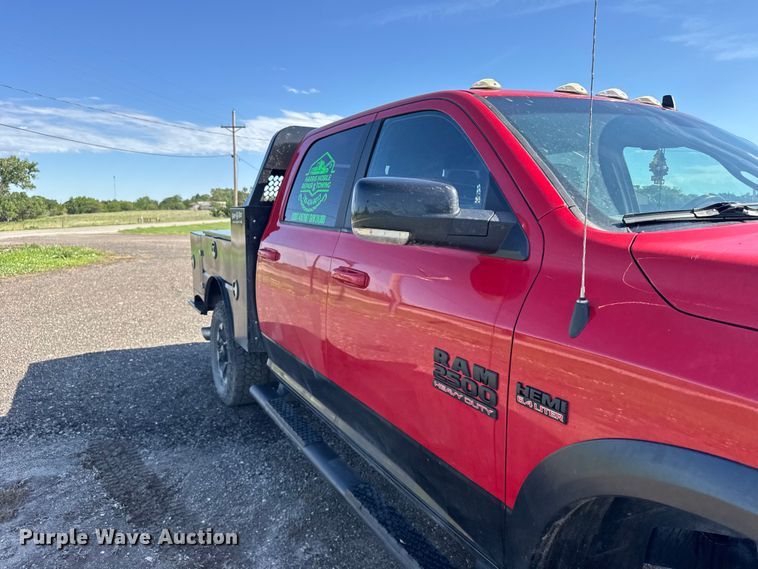 image for item EW4802 2018 RAM 2500 Crew Cab flatbed pickup truck