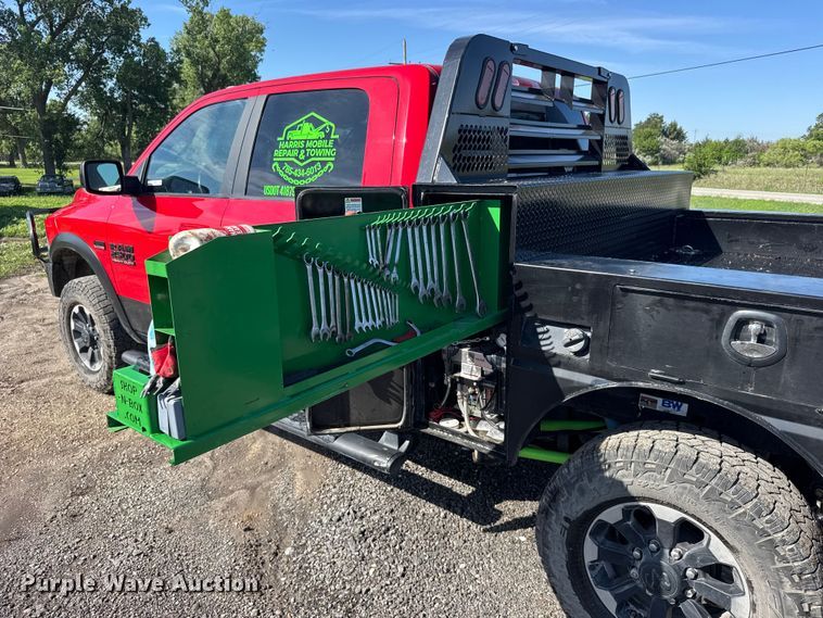 image for item EW4802 2018 RAM 2500 Crew Cab flatbed pickup truck