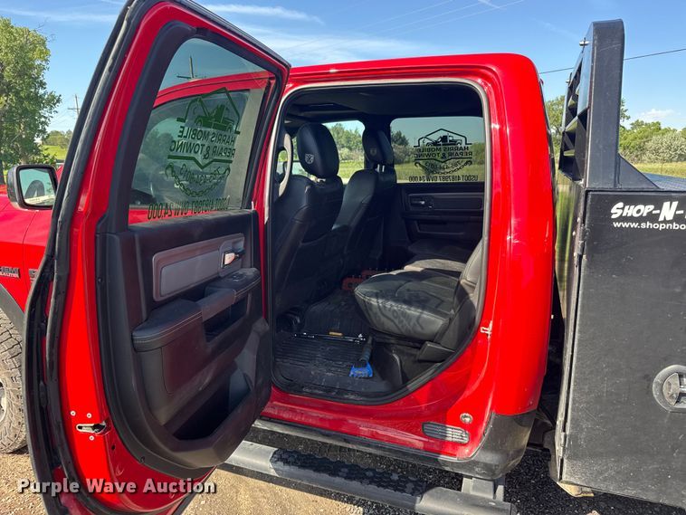 image for item EW4802 2018 RAM 2500 Crew Cab flatbed pickup truck