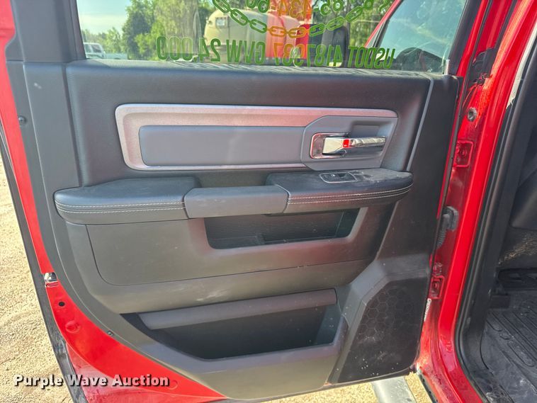 image for item EW4802 2018 RAM 2500 Crew Cab flatbed pickup truck