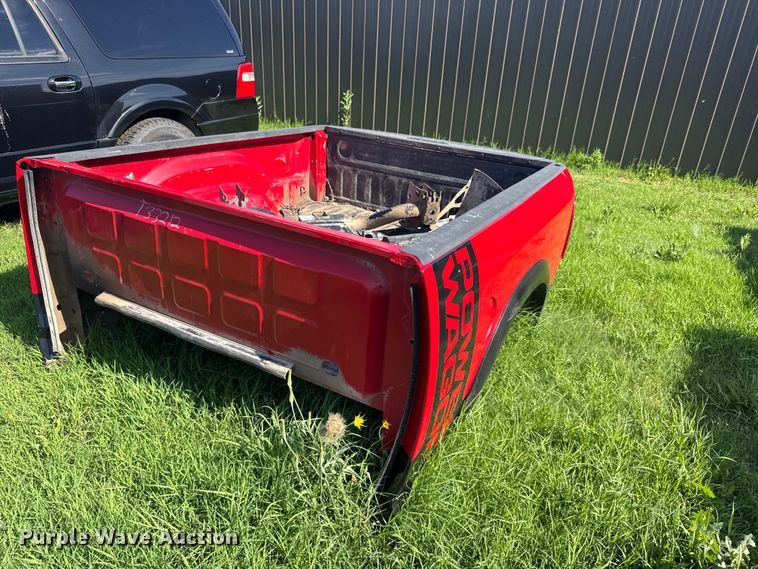 image for item EW4802 2018 RAM 2500 Crew Cab flatbed pickup truck