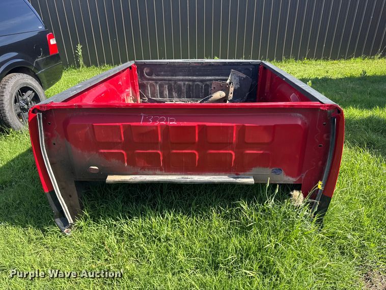 image for item EW4802 2018 RAM 2500 Crew Cab flatbed pickup truck