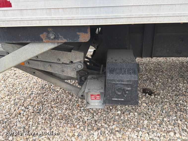 image for item EX0494 2022 International MV607 Crew Cab box truck