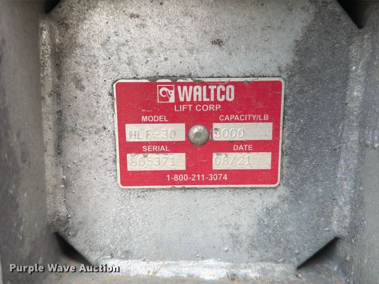 image for item EX0494 2022 International MV607 Crew Cab box truck