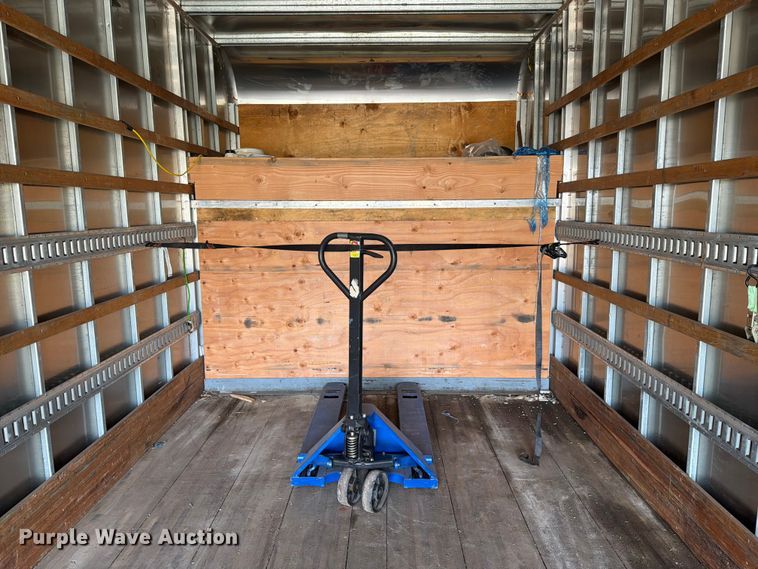 image for item EX0494 2022 International MV607 Crew Cab box truck