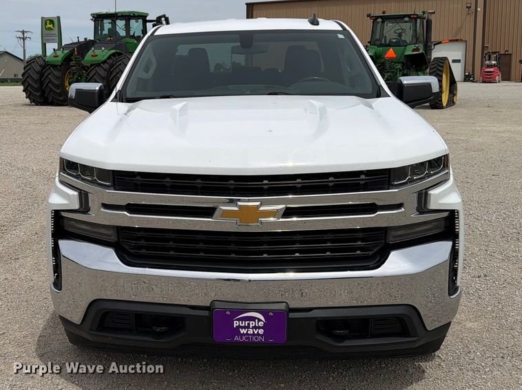 image for item EX4492 2020 Chevrolet Silverado 1500 Ext. Cab pickup truck