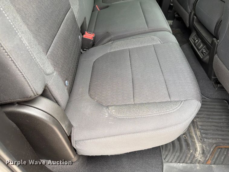 image for item EX4492 2020 Chevrolet Silverado 1500 Ext. Cab pickup truck