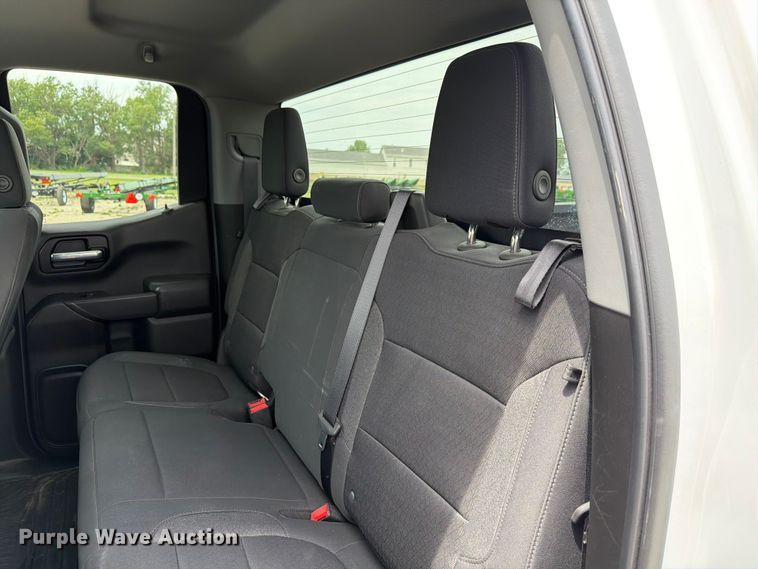 image for item EX4492 2020 Chevrolet Silverado 1500 Ext. Cab pickup truck