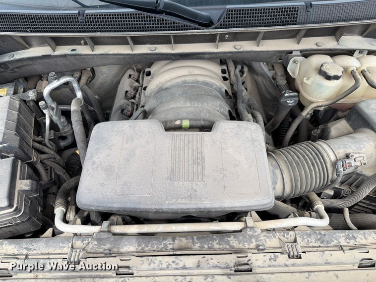 image for item EX4492 2020 Chevrolet Silverado 1500 Ext. Cab pickup truck