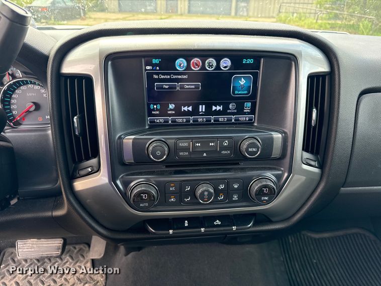 image for item EX4493 2019 Chevrolet Silverado 1500 Ext. Cab pickup truck