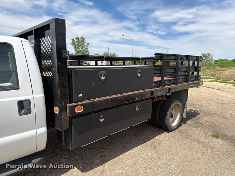 image for item EX4494 2015 Ford F450 Super Duty flatbed truck