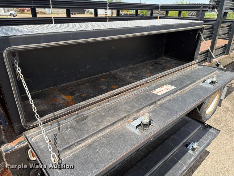 image for item EX4494 2015 Ford F450 Super Duty flatbed truck