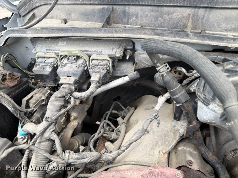 image for item EX4494 2015 Ford F450 Super Duty flatbed truck